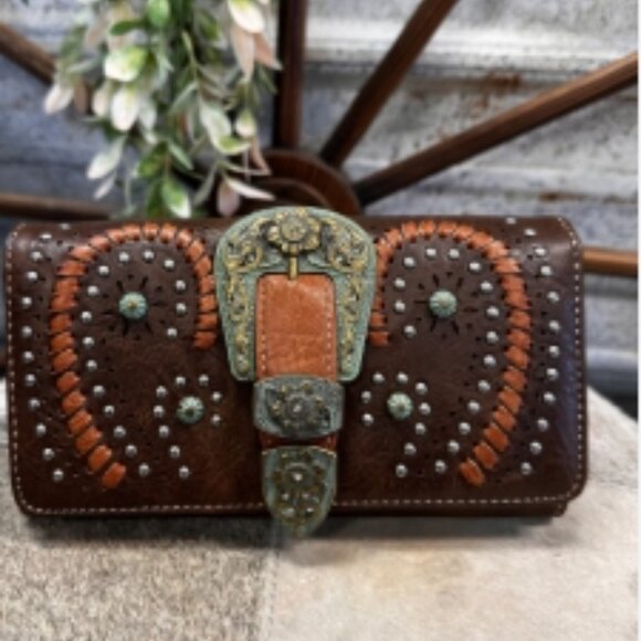 Montana West Buckle Whipstitch Studded Women Wallet  🆕📦⌚🏃💨⚡🚚 - Picture 1 of 10